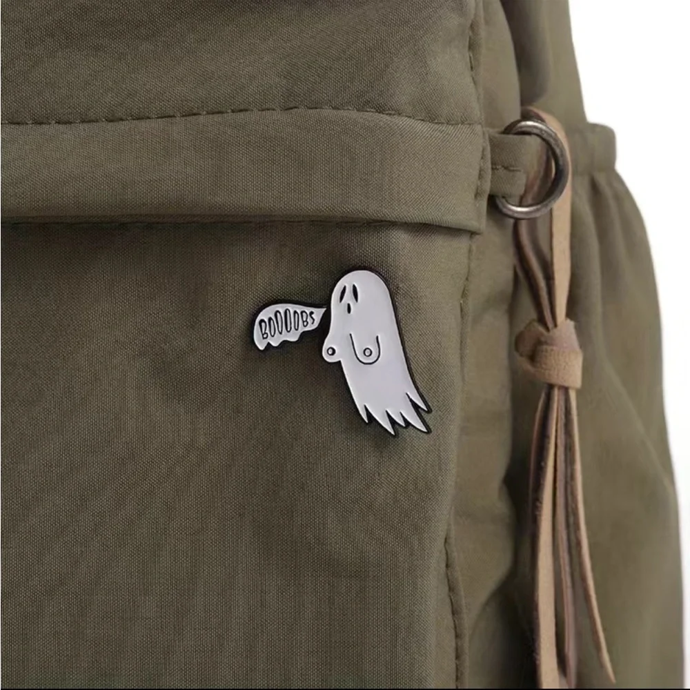 1pc‎ Ghost White Enamel Pin, Brooch Lapel Badge Cartoon Gothic Zinc Alloy Funky